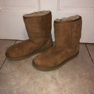 UGG Shoes - Classic Short UGG’s UGG Shoes - Classic Short UGG’s